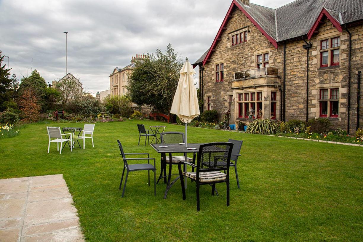 St Michaels Guest House Elgin Buitenkant foto