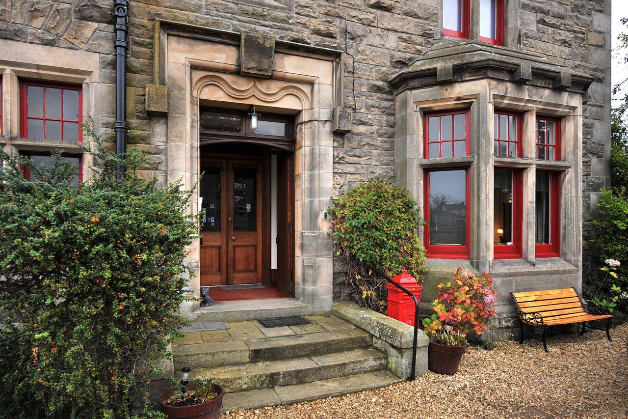 St Michaels Guest House Elgin Buitenkant foto